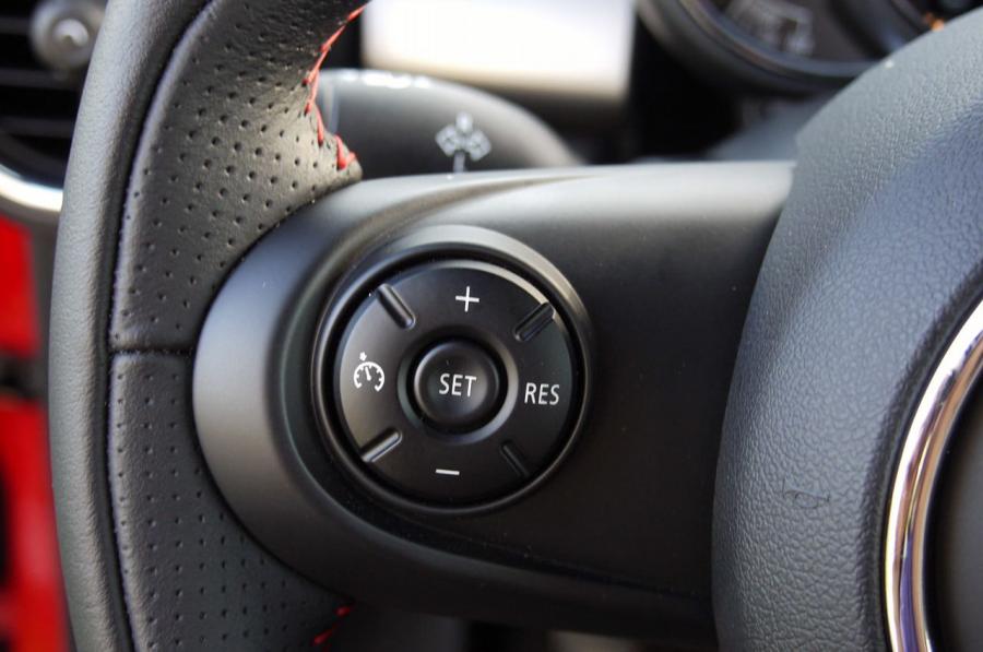  Mini Cooper 2014 года  (фото 53 из 77)